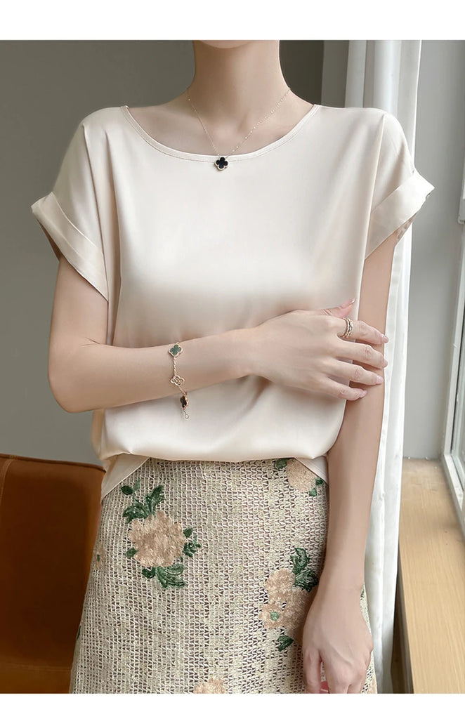 New O-Neck Silk Camisole Ladies Thin Vest Satin Loose Outer Sleeveless Top Summer Suit Insid Sling Mulberry Silk Bottoming Shirt
