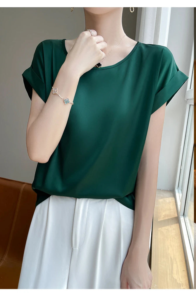 New O-Neck Silk Camisole Ladies Thin Vest Satin Loose Outer Sleeveless Top Summer Suit Insid Sling Mulberry Silk Bottoming Shirt